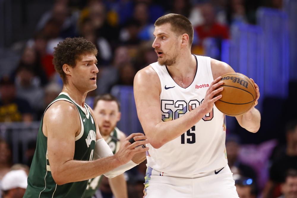 到如今站上 到如今站上