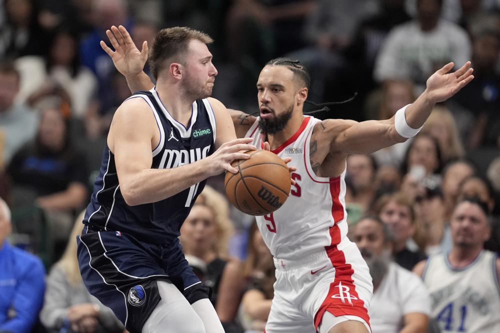 再见！34岁武切维奇宣布从黑山国家队退役谢幕战31+11+7不敌英国