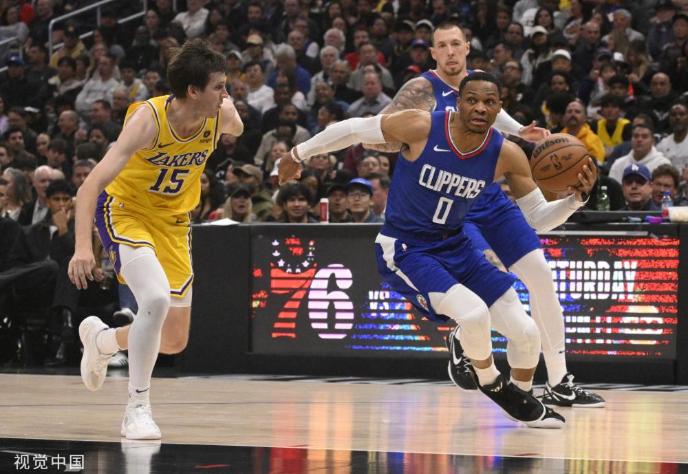 一开始展现 一开始展现