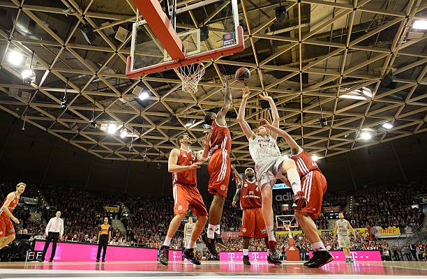 绝地反击 绝地反击