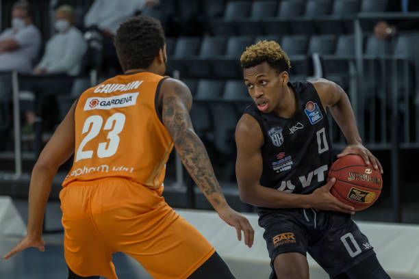 体育泰山队热身赛将对阵国安 武汉 预备队先行出战