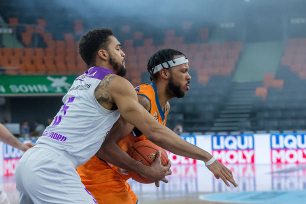 郑钦文的成 郑钦文的成