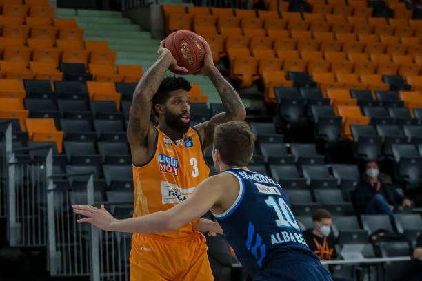 通过不断跟 通过不断跟